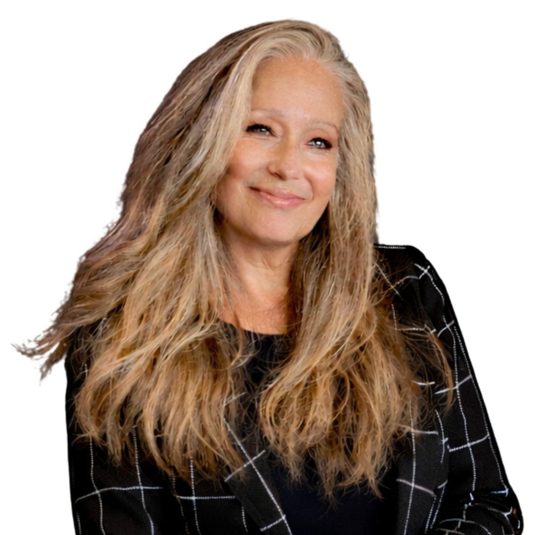 Picture of Tara West.